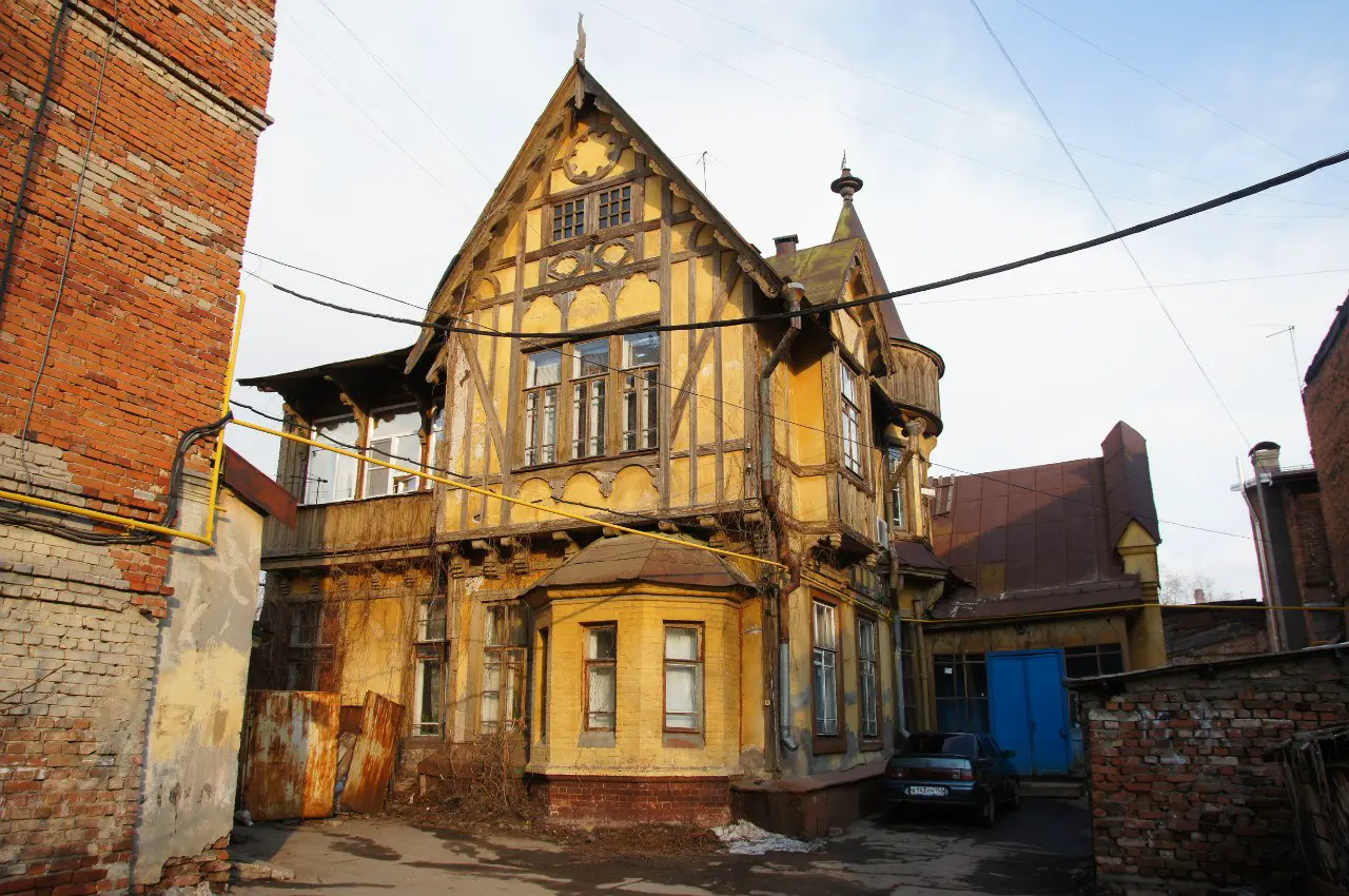 Дворики старой Самары (в группе)